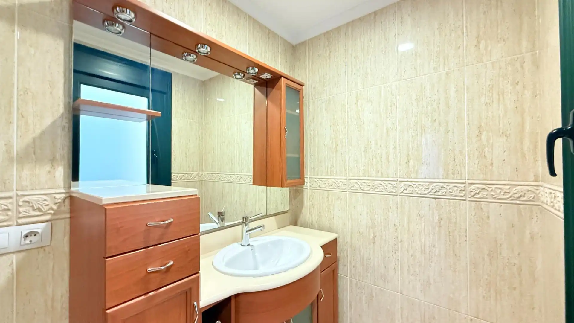 Wohnung zur Miete in Couto