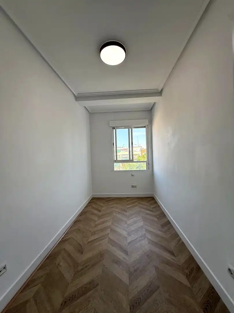Habitación de Piso en venta en Madrid con Aire acondicionado, Calefacción y Terraza