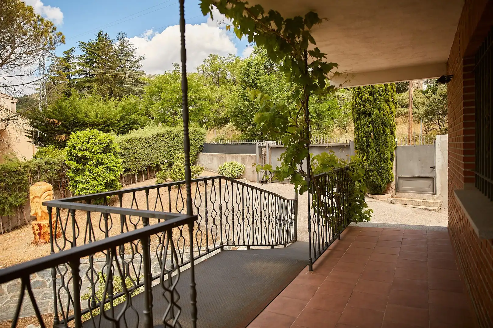 Terrace of Houses for sale in Miraflores de la Sierra  with Air Conditioner, Heating and Private garden
