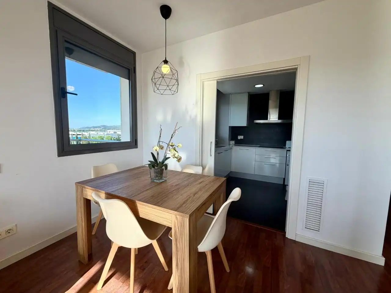 Comedor de Piso en venta en Montcada i Reixac con Aire acondicionado, Calefacción y Parquet
