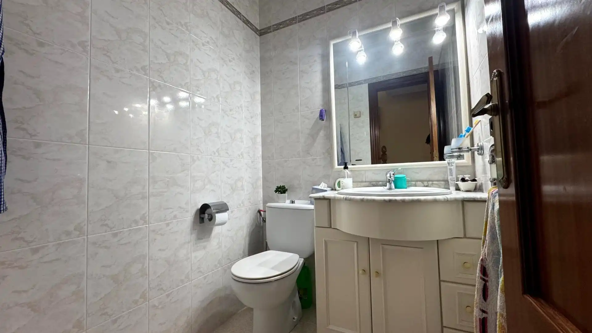 Baño de Casa adosada en venta en Sax con Aire acondicionado, Calefacción y Terraza