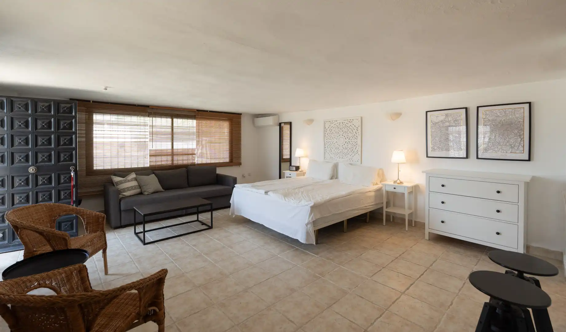 Dormitori de Casa o xalet en venda en Mijas amb Aire condicionat, Jardí privat i Terrassa