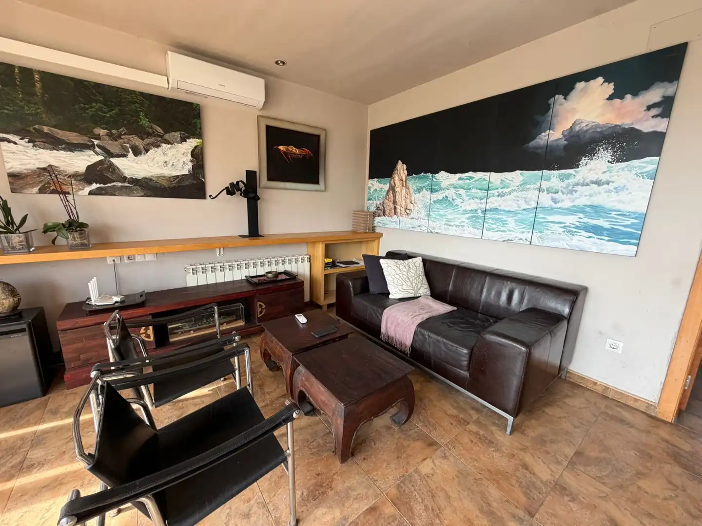 Terraced house with terrace for sale in Carrer Pirineus, imagen 3