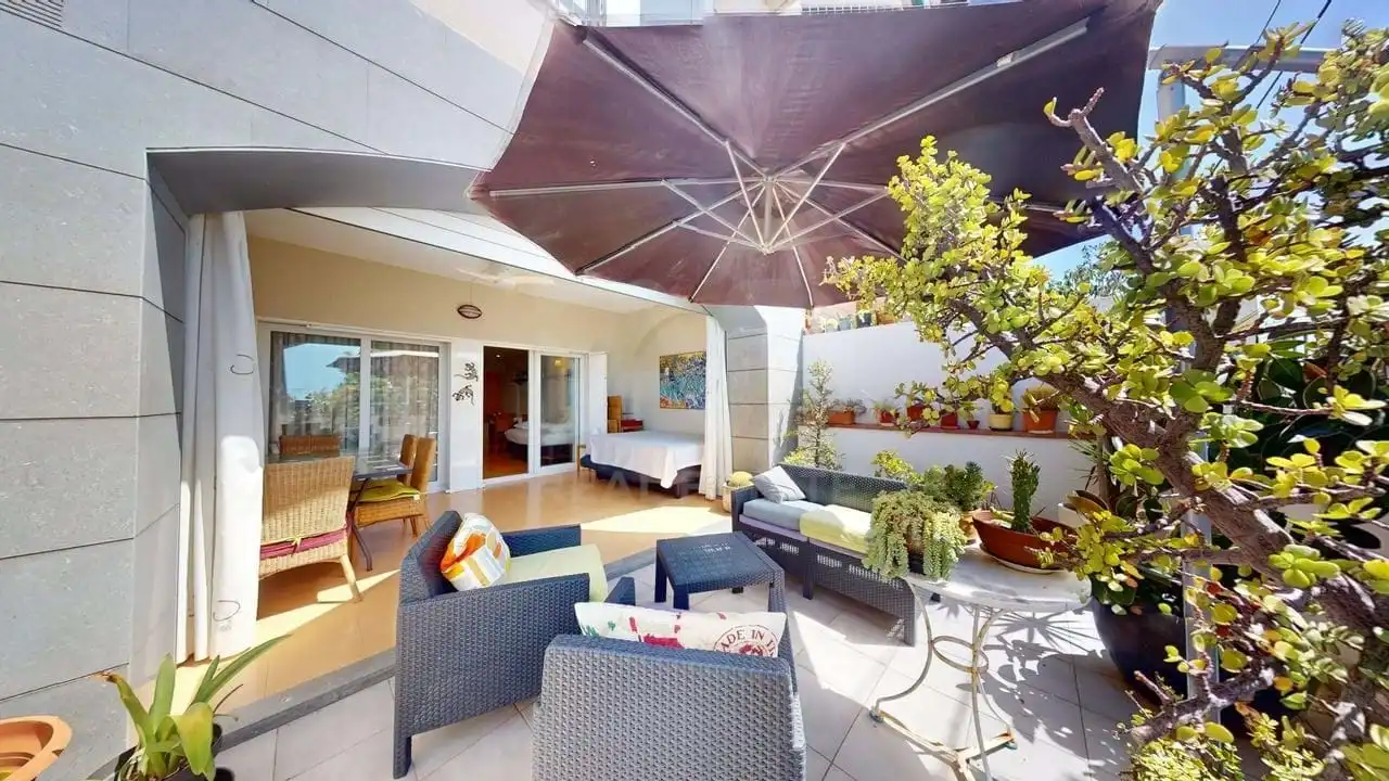 Terrasse von Wohnung zum Verkauf in Canet de Mar mit Klimaanlage, Heizung und Terrasse