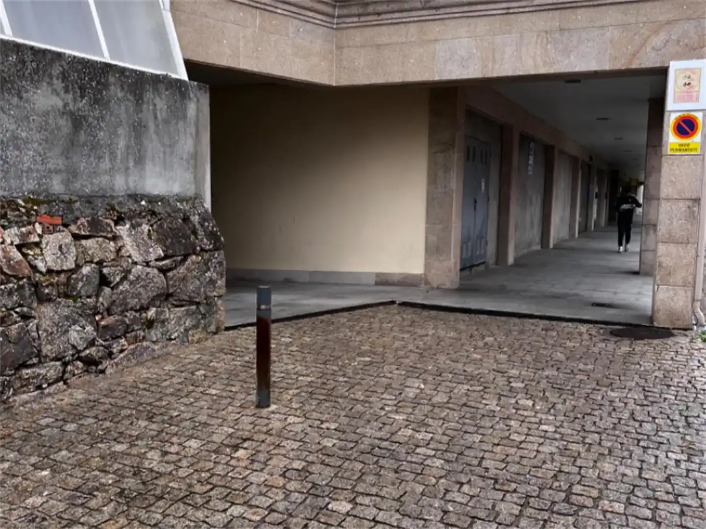 Parking of Garage for rent in A Illa de Arousa 