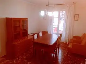 Comedor de Piso en venta en Reus con Amueblado, Horno y Lavadora