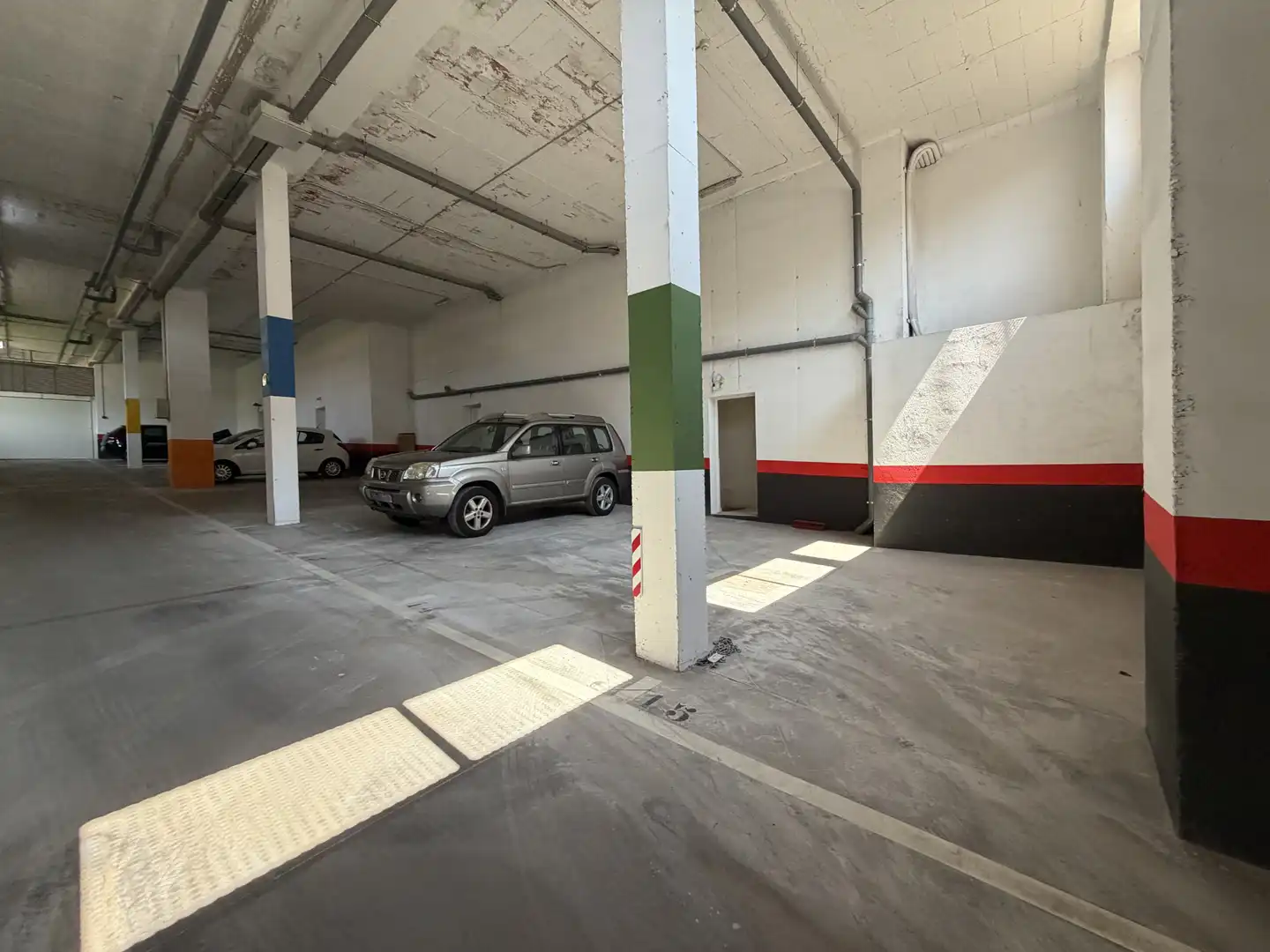 Parking de Casa o chalet en venta en Colmenar Viejo con Calefacción, Jardín privado y Terraza
