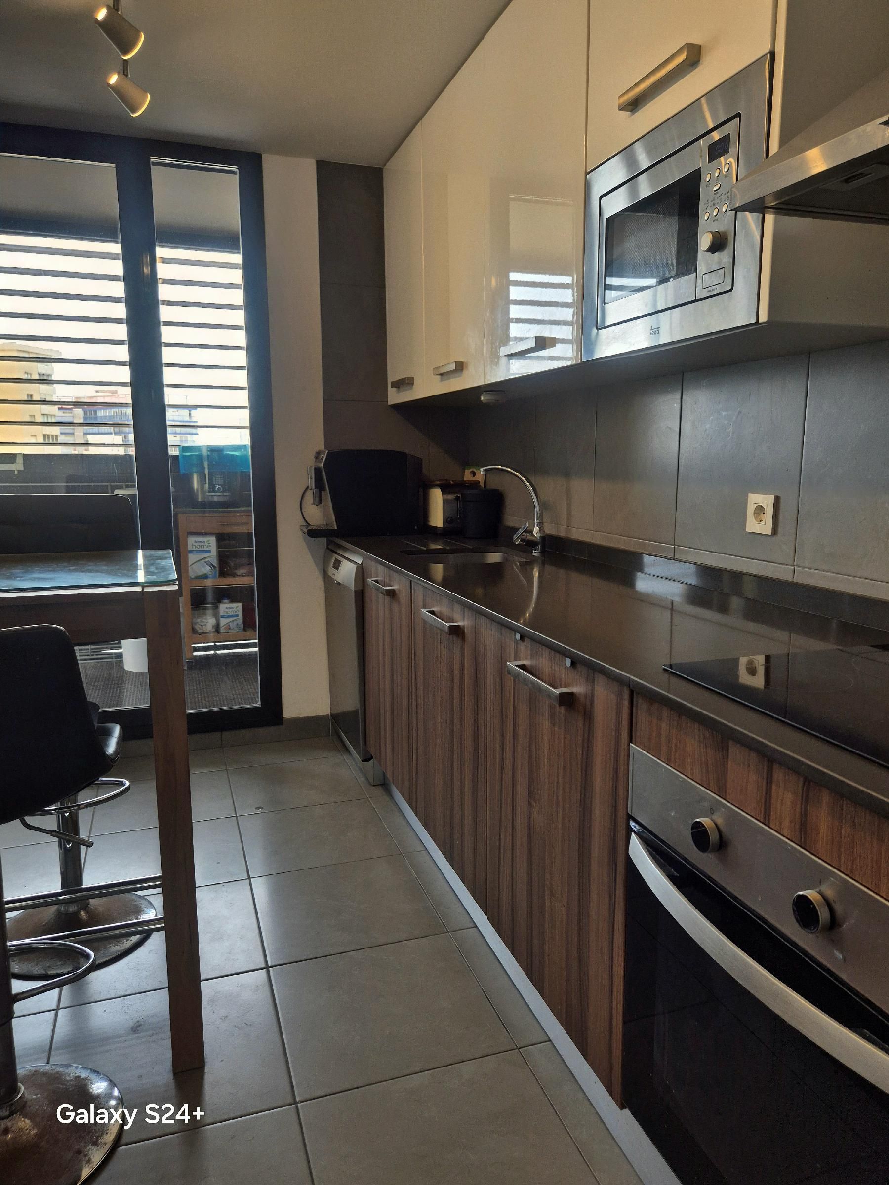 Cocina de Apartamento en venta en El Campello con Aire acondicionado, Calefacción y Jardín privado