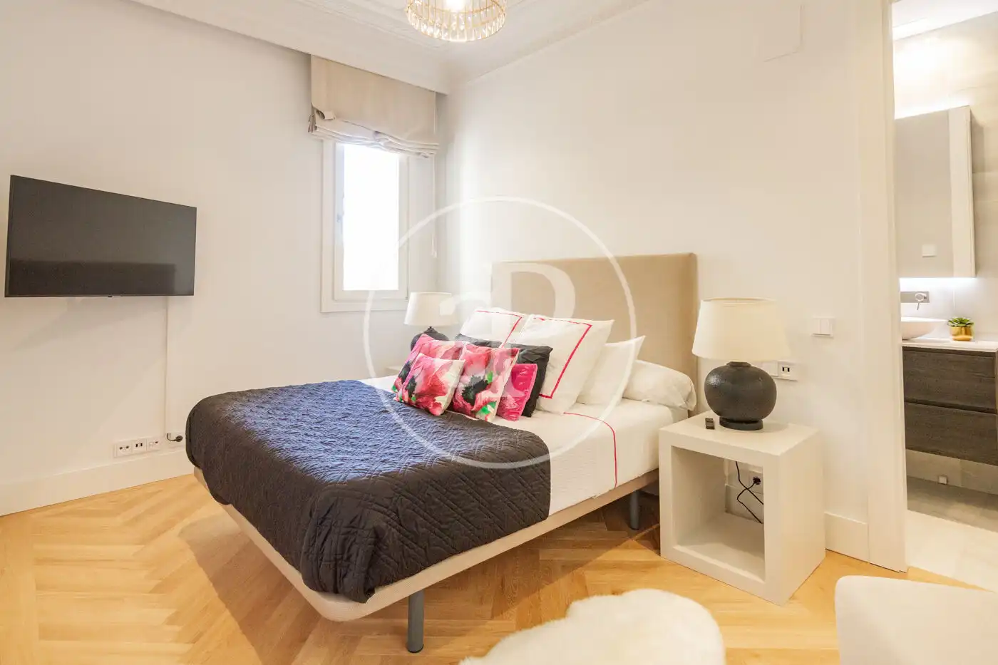 Bedroom of Attic for sale in Madrid  with Air Conditioner, Heating and Terrace