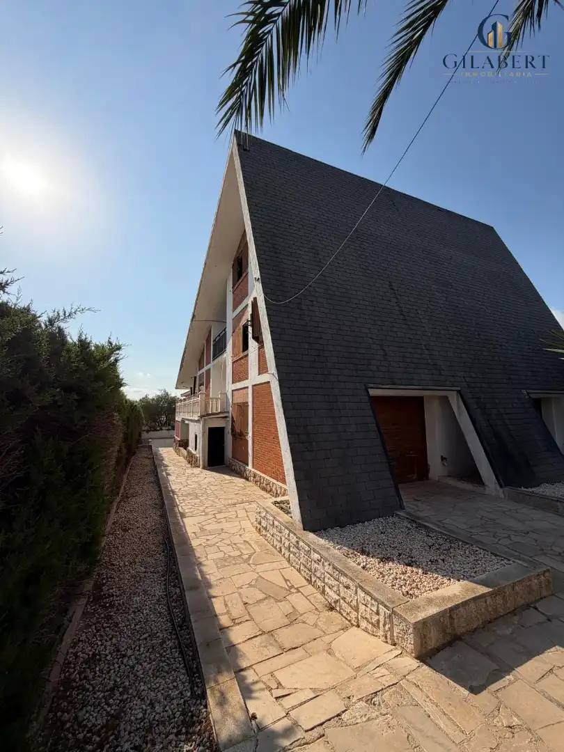 Vista exterior de Casa o xalet en venda en L'Ampolla, Tarragona