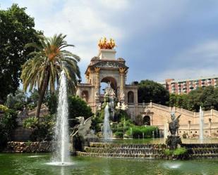 Exterior view of Premises for sale in  Barcelona Capital  with Air Conditioner and Furnished