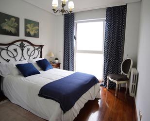 Bedroom of Flat to rent in Santander