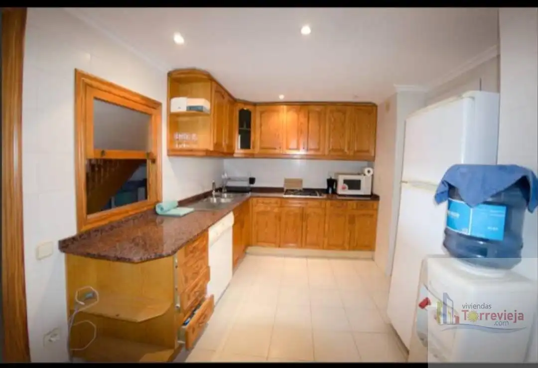 Cocina de Ático en venta en Torrevieja con Aire acondicionado, Terraza y Piscina comunitaria