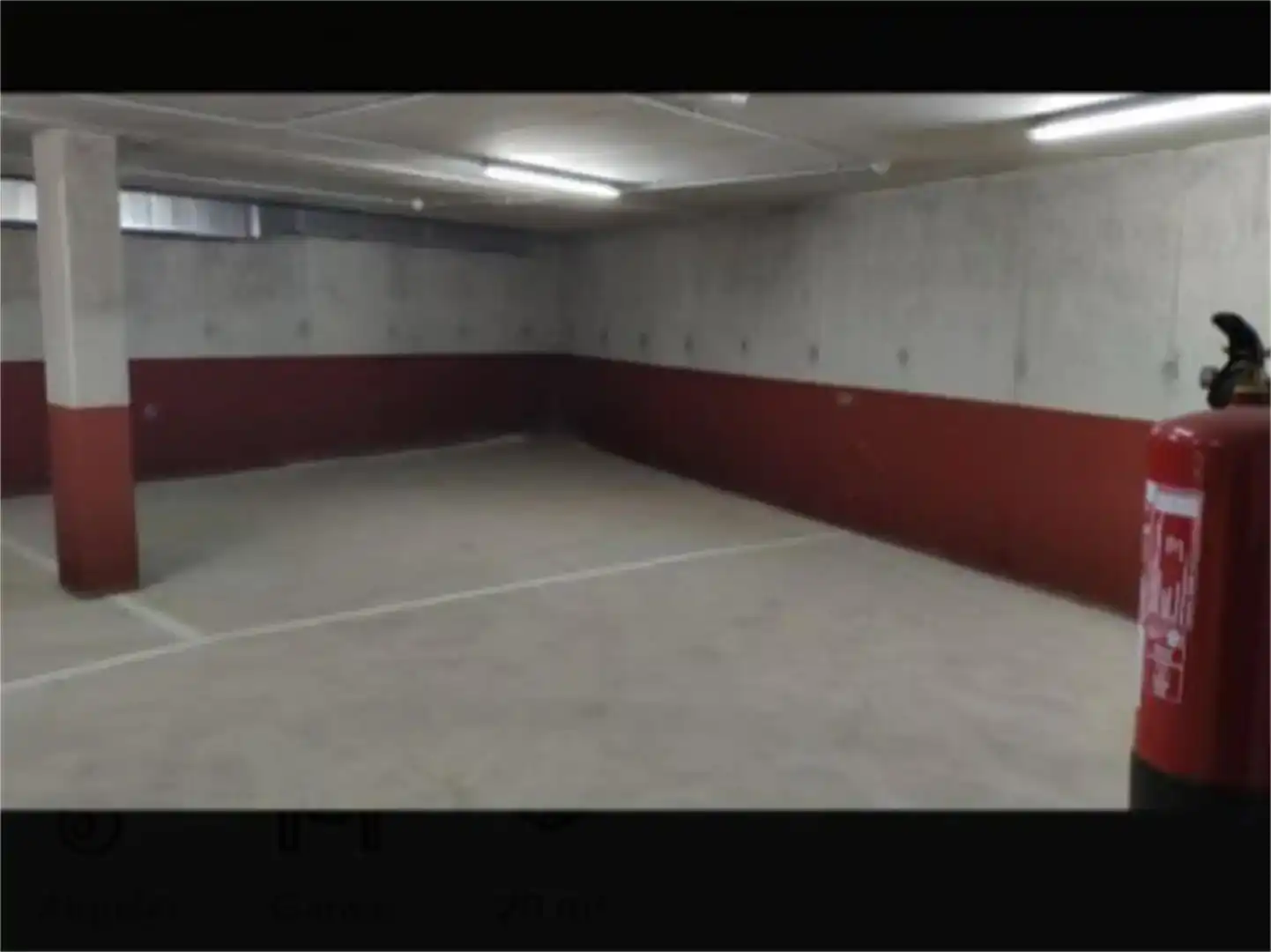 Parkplatz von Garage zur Miete in A Laracha  