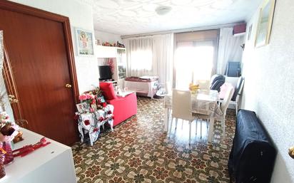 Living room of Flat for sale in Santa Coloma de Gramenet  with Terrace