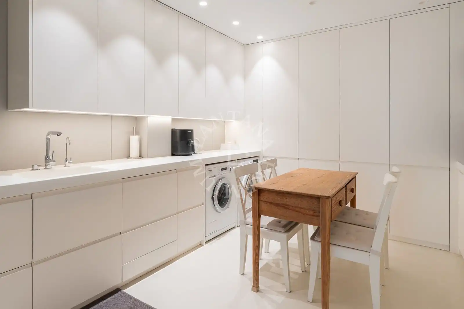 Cocina de Casa o chalet en venta en Barcelona con Calefacción y Terraza