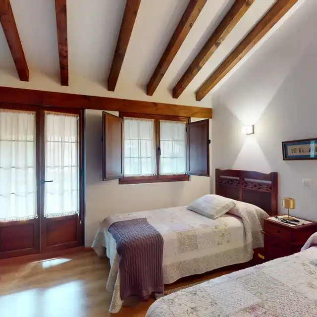 Bedroom of Detached homes for sale in Valdáliga  with Heating, Storage room and Furnished