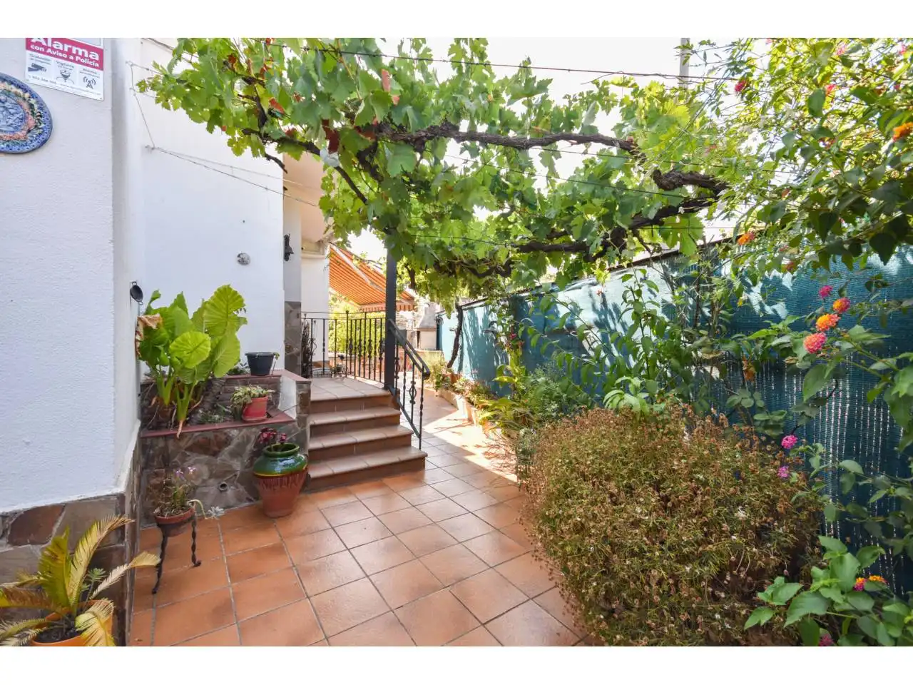 Jardín de Casa o chalet en venta en Santa Perpètua de Mogoda con Aire acondicionado, Calefacción y Jardín privado