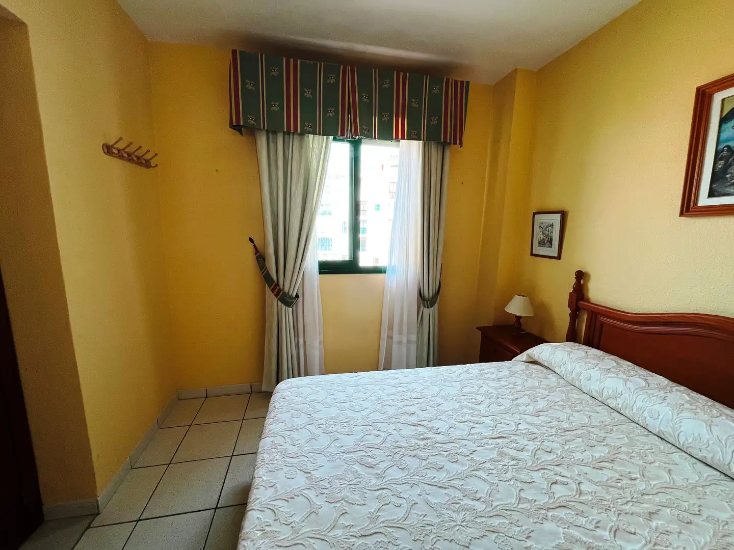 Habitación de Piso en venta en Almonte con Amueblado, Lavadora y Microondas