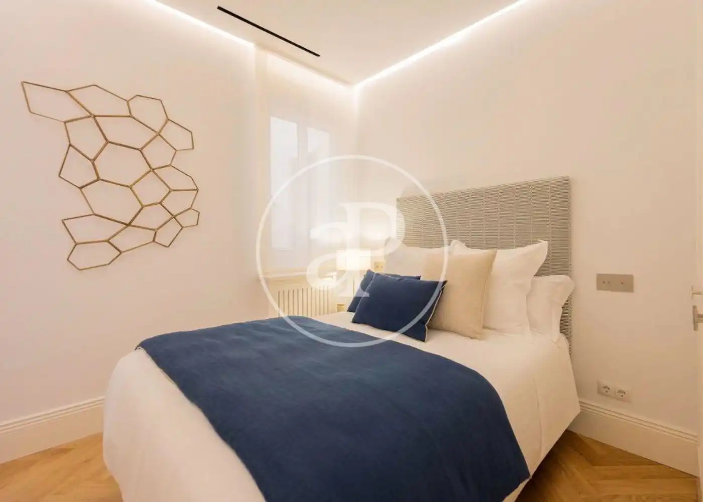 Bedroom of Flat for sale in Madrid  with Air Conditioner, Heating and Storage room