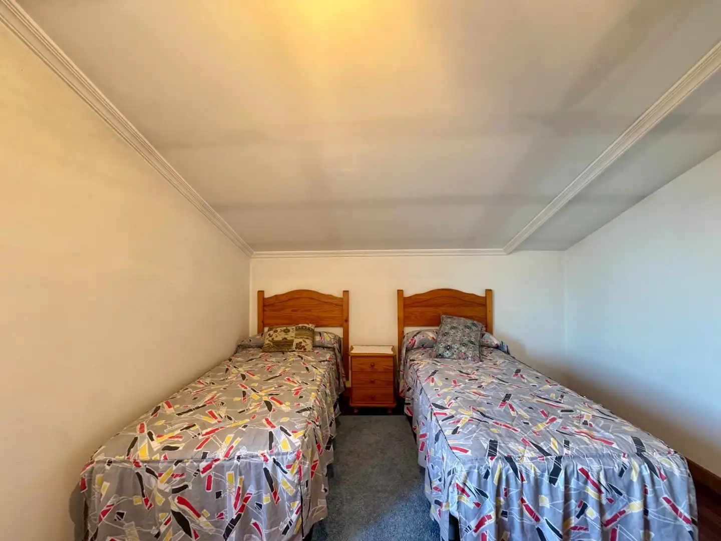 Schlafzimmer von Haus oder Chalet zum Verkauf in Redondela mit Heizung, Privatgarten und Parkett