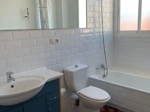 Baño de Piso de alquiler en Valencia con Aire acondicionado, Amueblado y Balcón