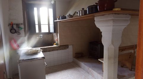 Foto 2 de Casa o chalet en venta en Lugar Pazos Arriba, Ponteceso, A Coruña