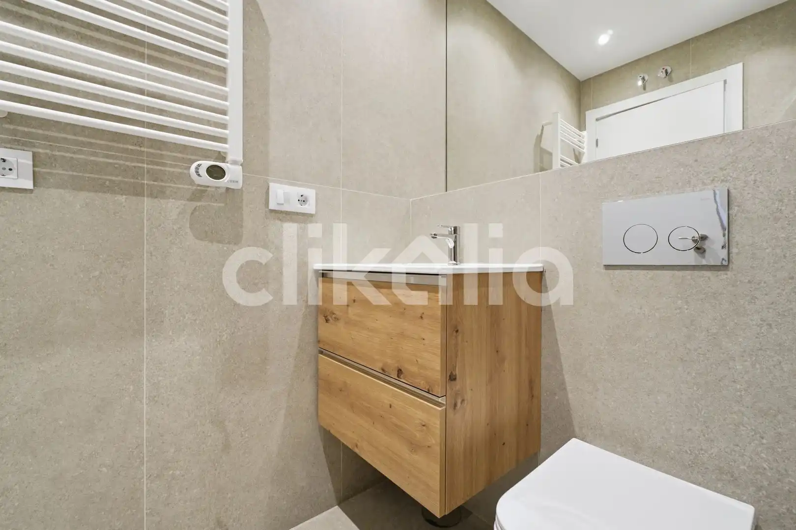 Baño de Piso en venta en Madrid con Aire acondicionado, Calefacción y Terraza