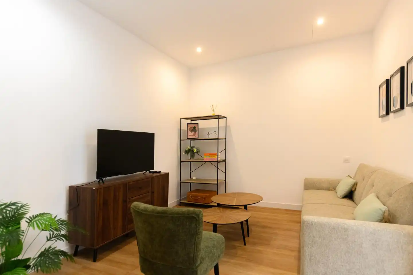 Sala d'estar de Planta baixa de lloguer en Chamberí