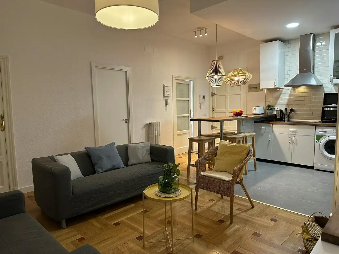 Living room of Flat for share in Madrid  with Heating and Furnished