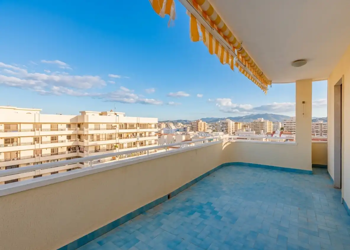 Apartament amb terrassa en venda a Puerto Deportivo, imagen 17