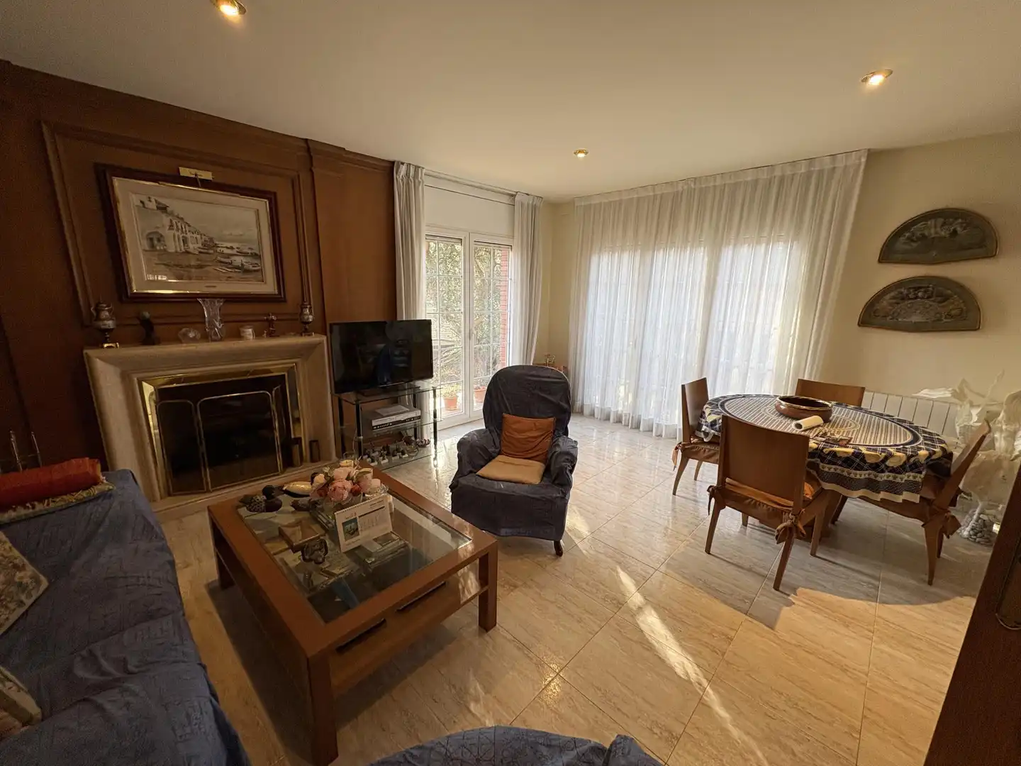 Living room of Houses for sale in Sant Cugat del Vallès  with Heating, Private garden and Terrace