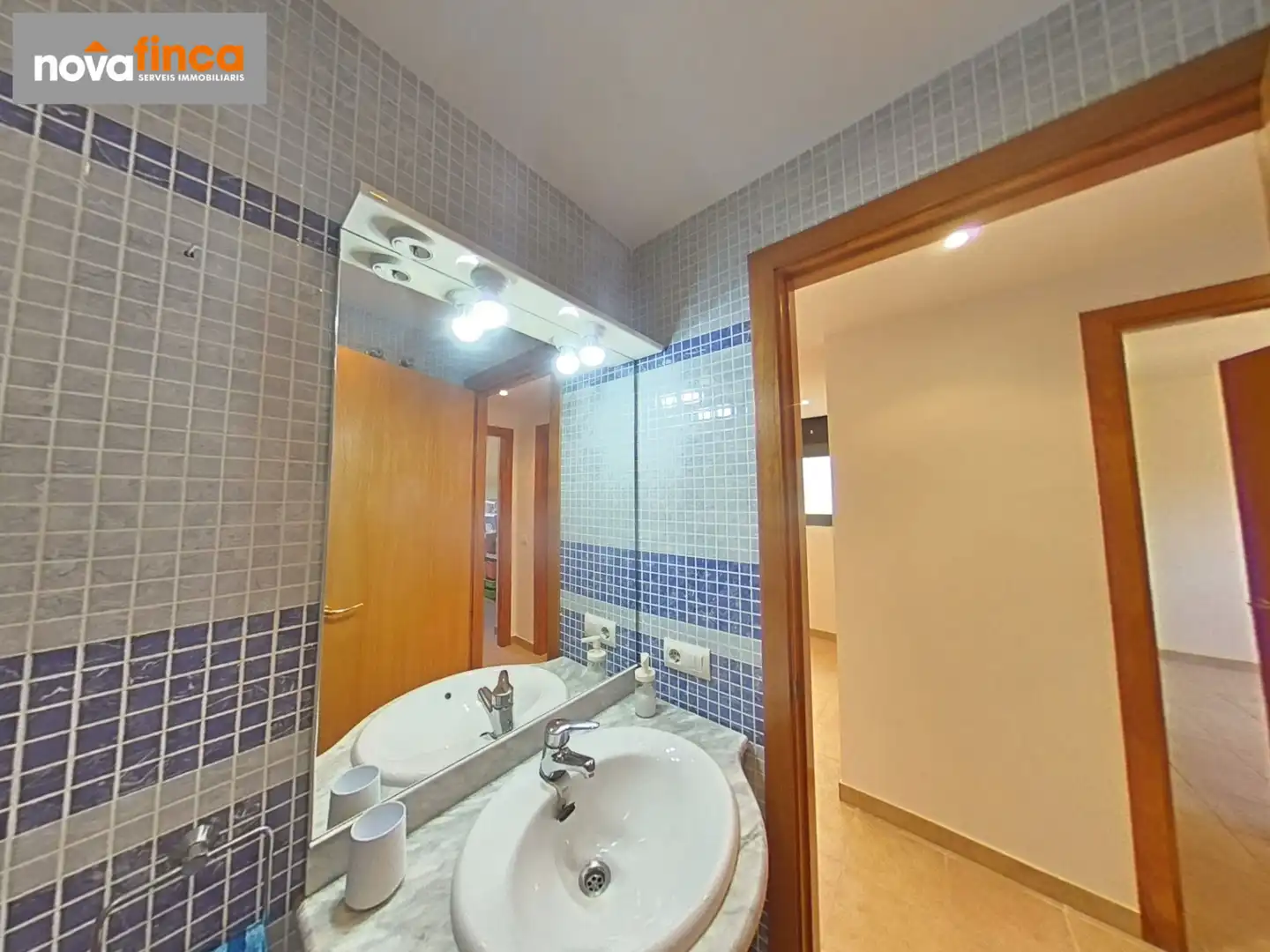 Badezimmer von Maisonette zum Verkauf in Calonge i Sant Antoni mit Klimaanlage, Heizung und Terrasse