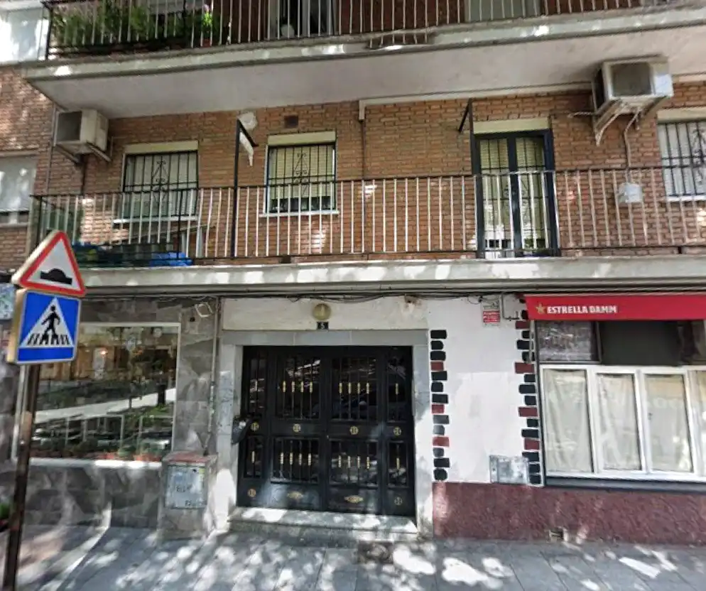 Piso en venta en Las Escuelas, Zona Renfe