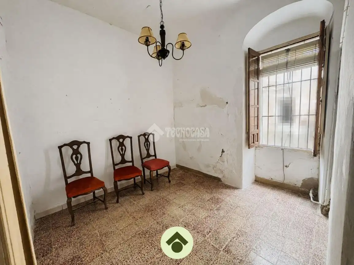 Detached homes for sale in El Carpio