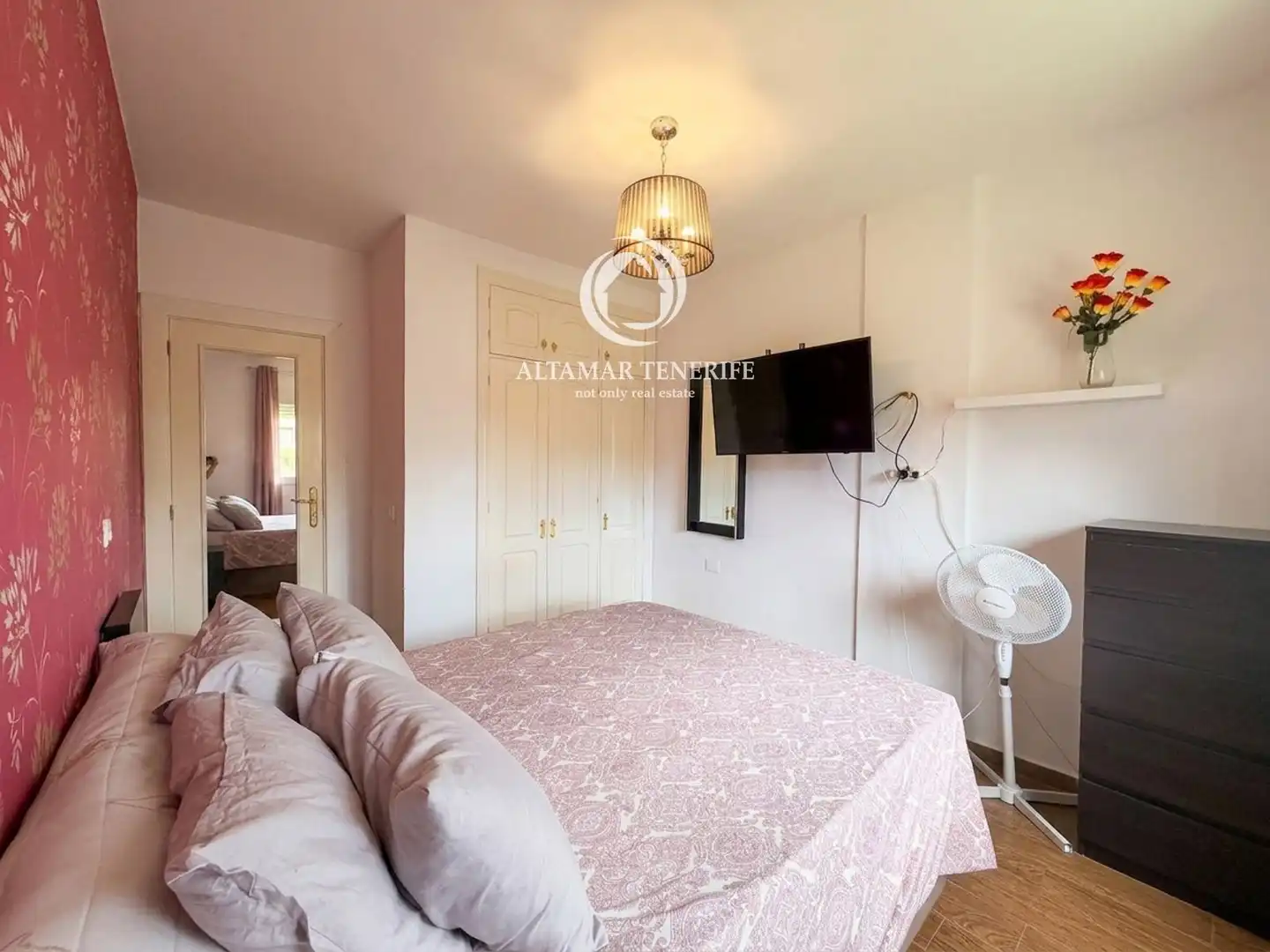 Schlafzimmer von Wohnungen zur Miete in Adeje mit Terrasse und Möbliert