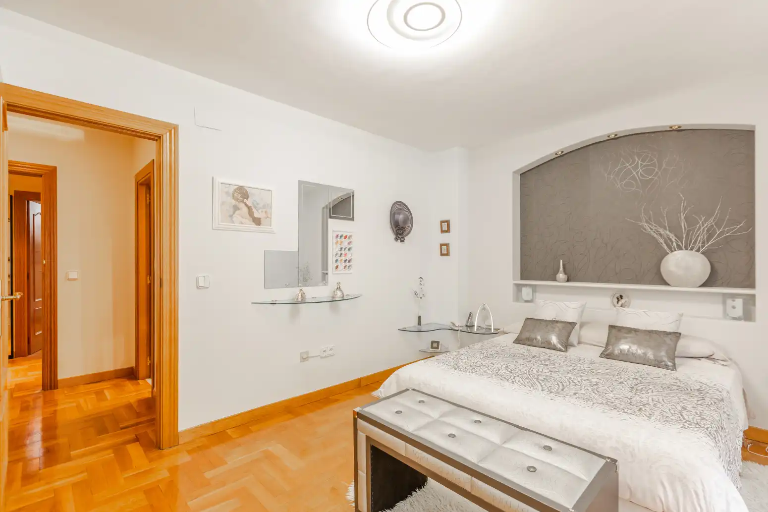 Habitación de Casa adosada en venta en Barañáin / Barañain con Calefacción, Jardín privado y Parquet