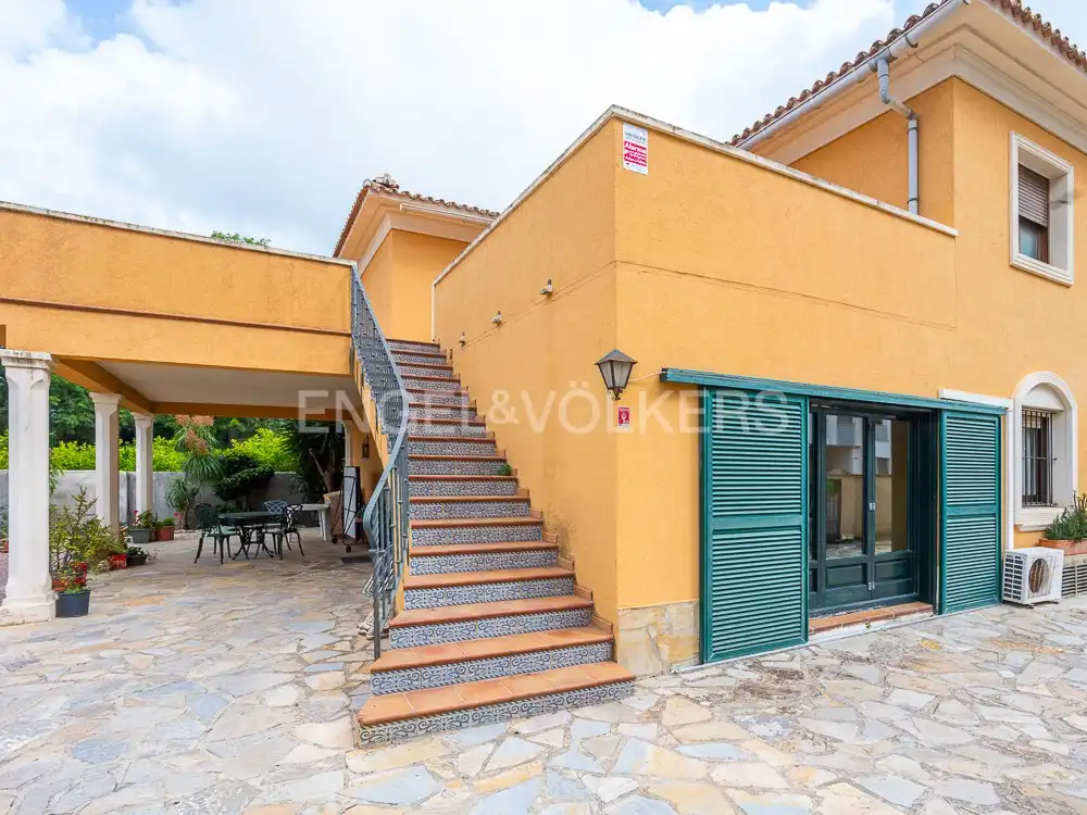 Houses for sale in Ondara