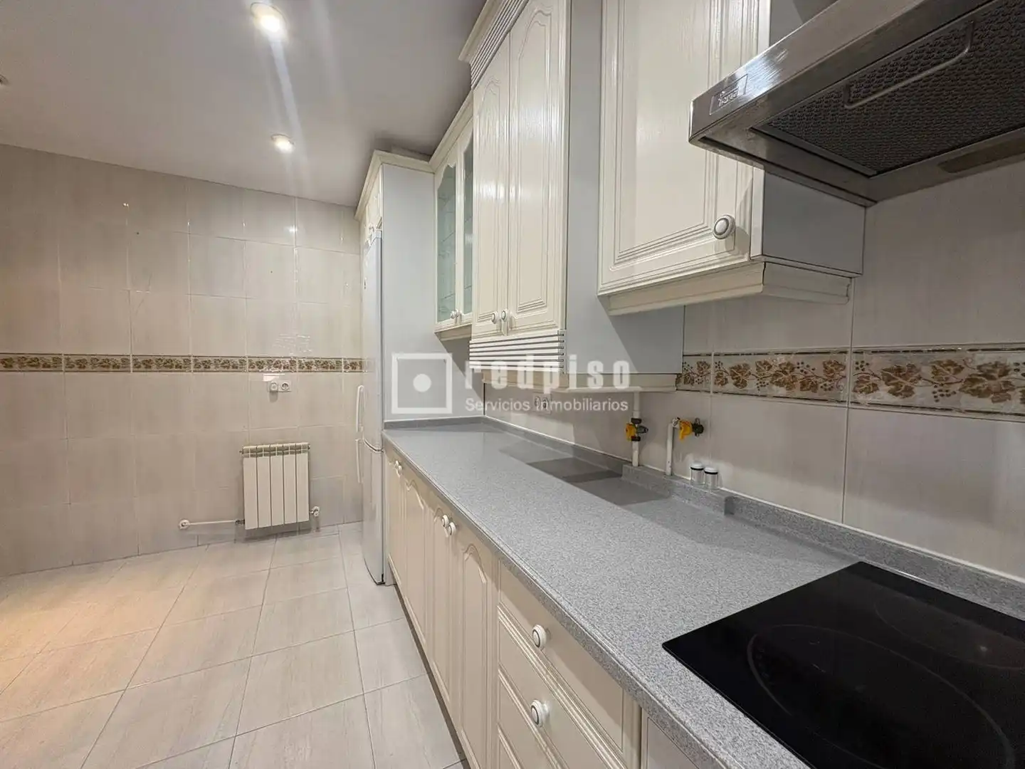 Kitchen of Houses for sale in Tres Cantos  with Air Conditioner, Heating and Parquet flooring