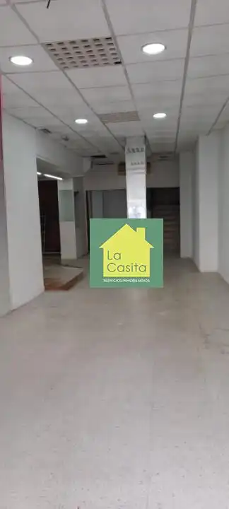 Local comercial en venda a El Pilar, imagen 2