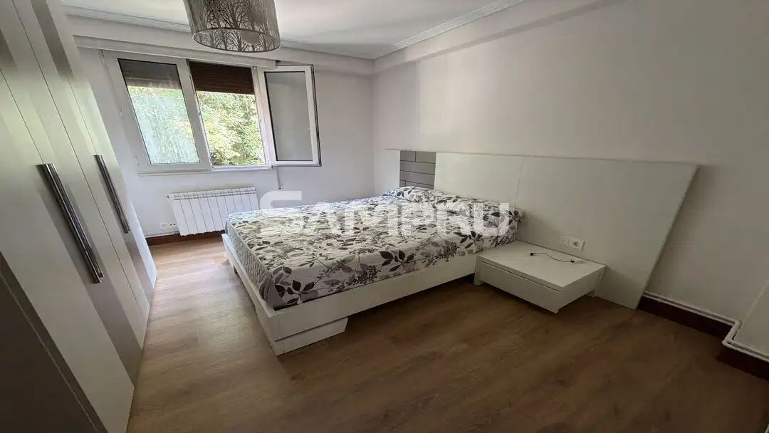 Bedroom of Flat for sale in Eibar  with Heating