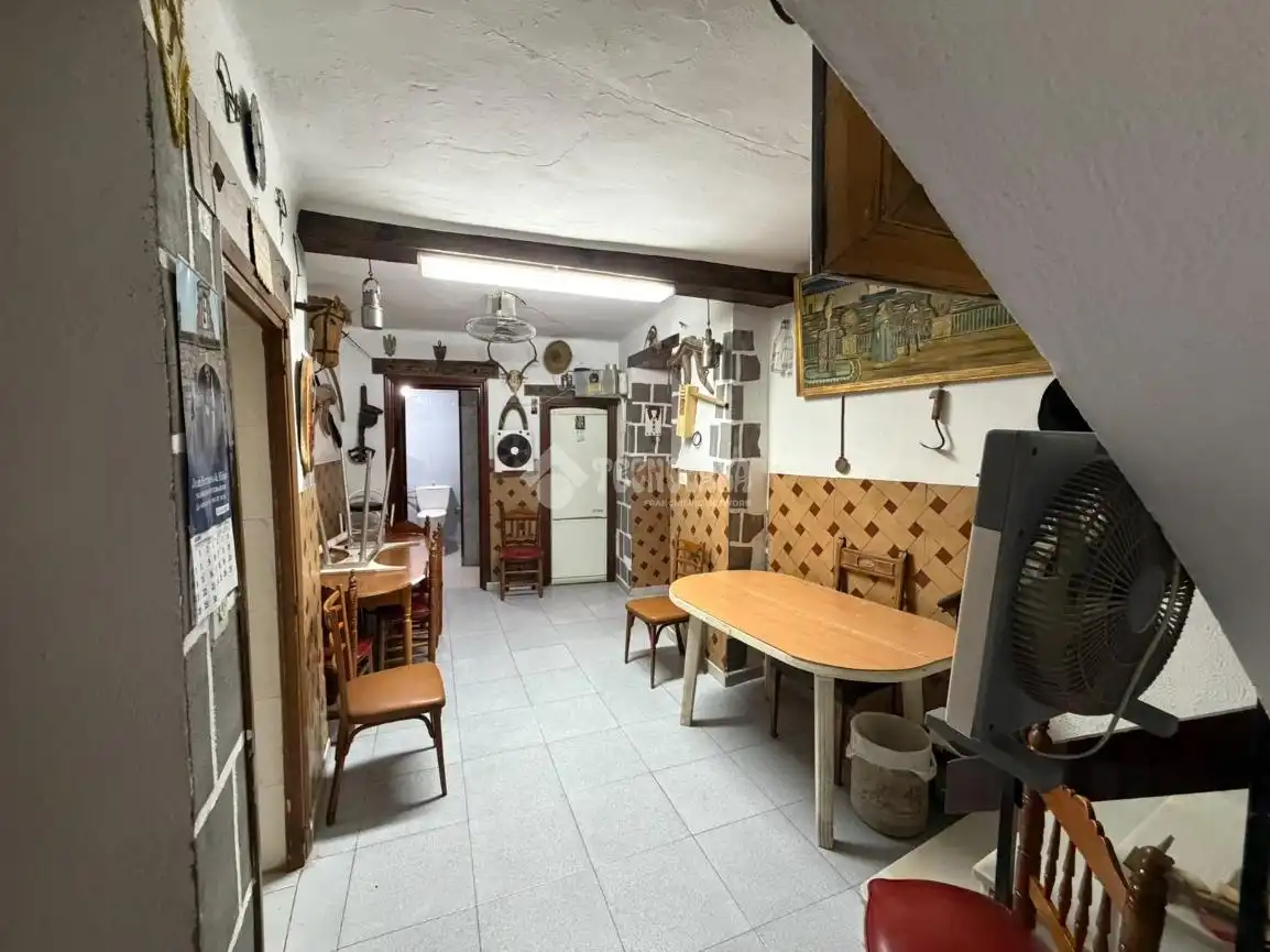 Maison jumelée avec terrasse à vendre à Torredonjimeno