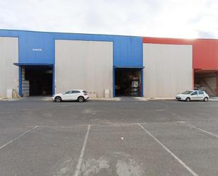 Industrial buildings to rent in Viator