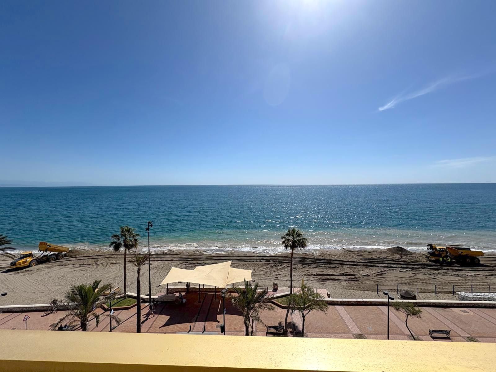 Vista exterior de Apartamento de alquiler en Fuengirola con Aire acondicionado, Terraza y Amueblado