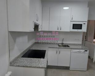 Kitchen of Flat to rent in Vigo   with Heating, Parquet flooring and Furnished