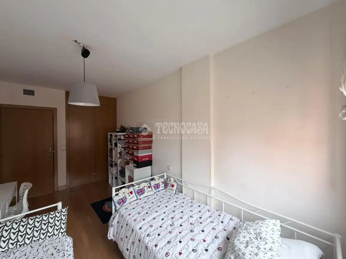 Habitación de Piso en venta en Madrid con Aire acondicionado, Calefacción y Trastero