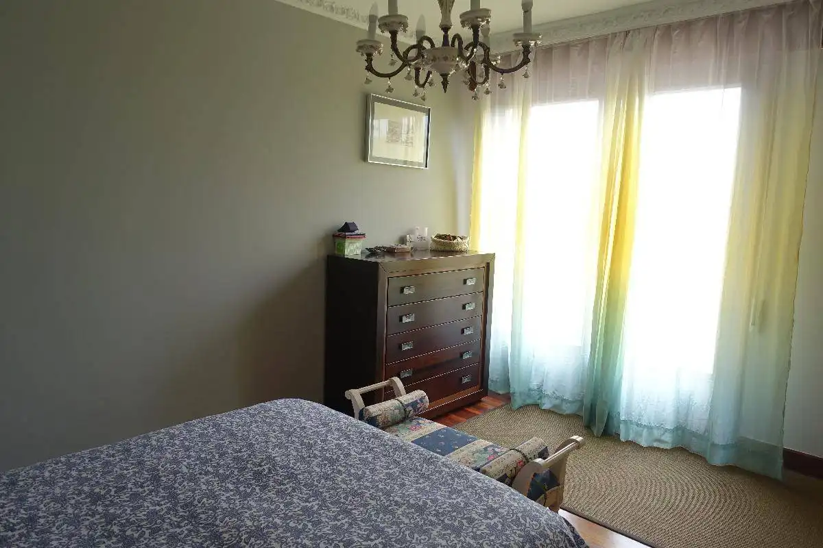Dormitori de Casa o xalet en venda en Mungia amb Calefacció, Jardí privat i Terrassa