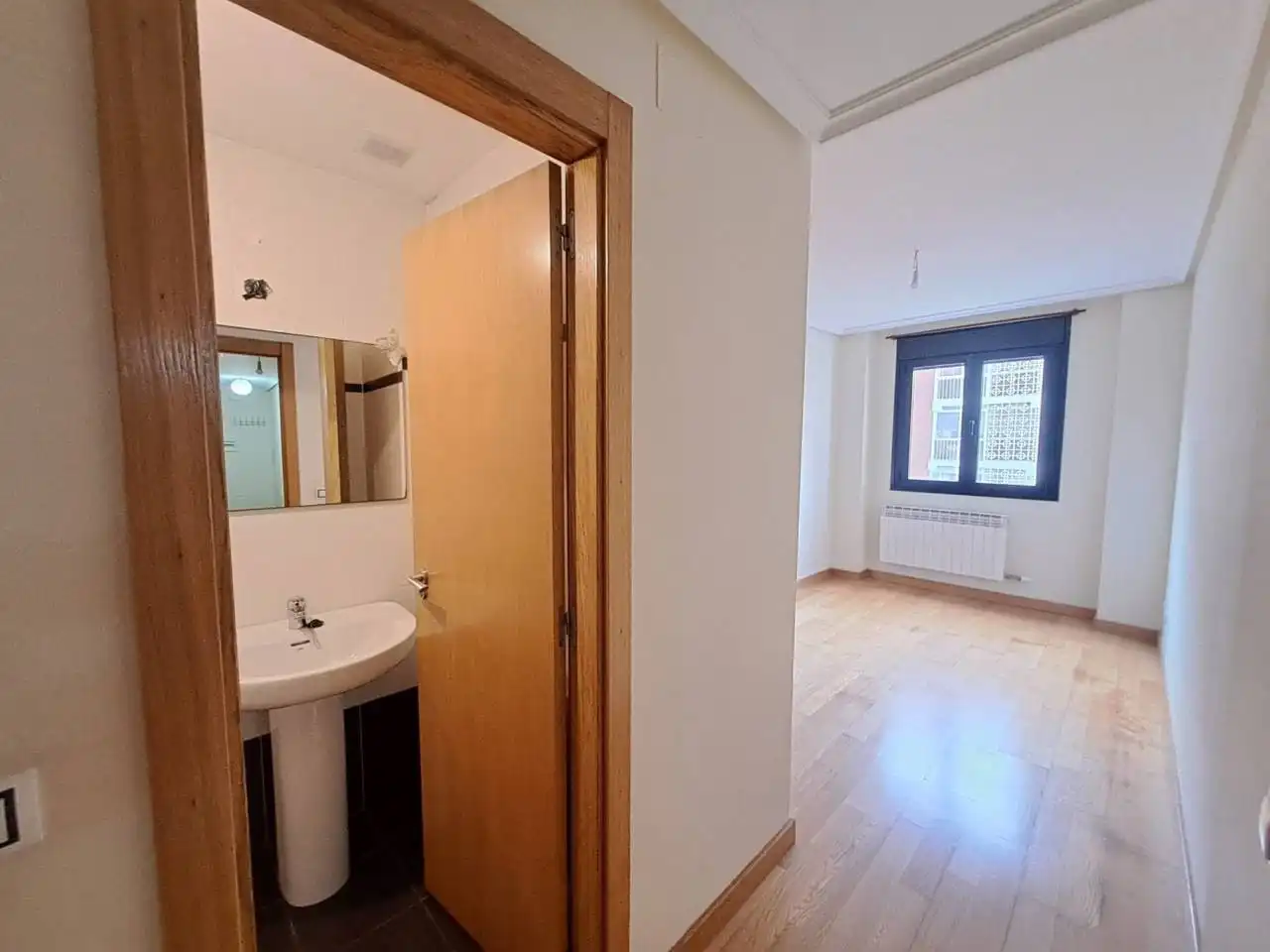 Habitación de Piso en venta en Burgos con Calefacción, Parquet y Trastero