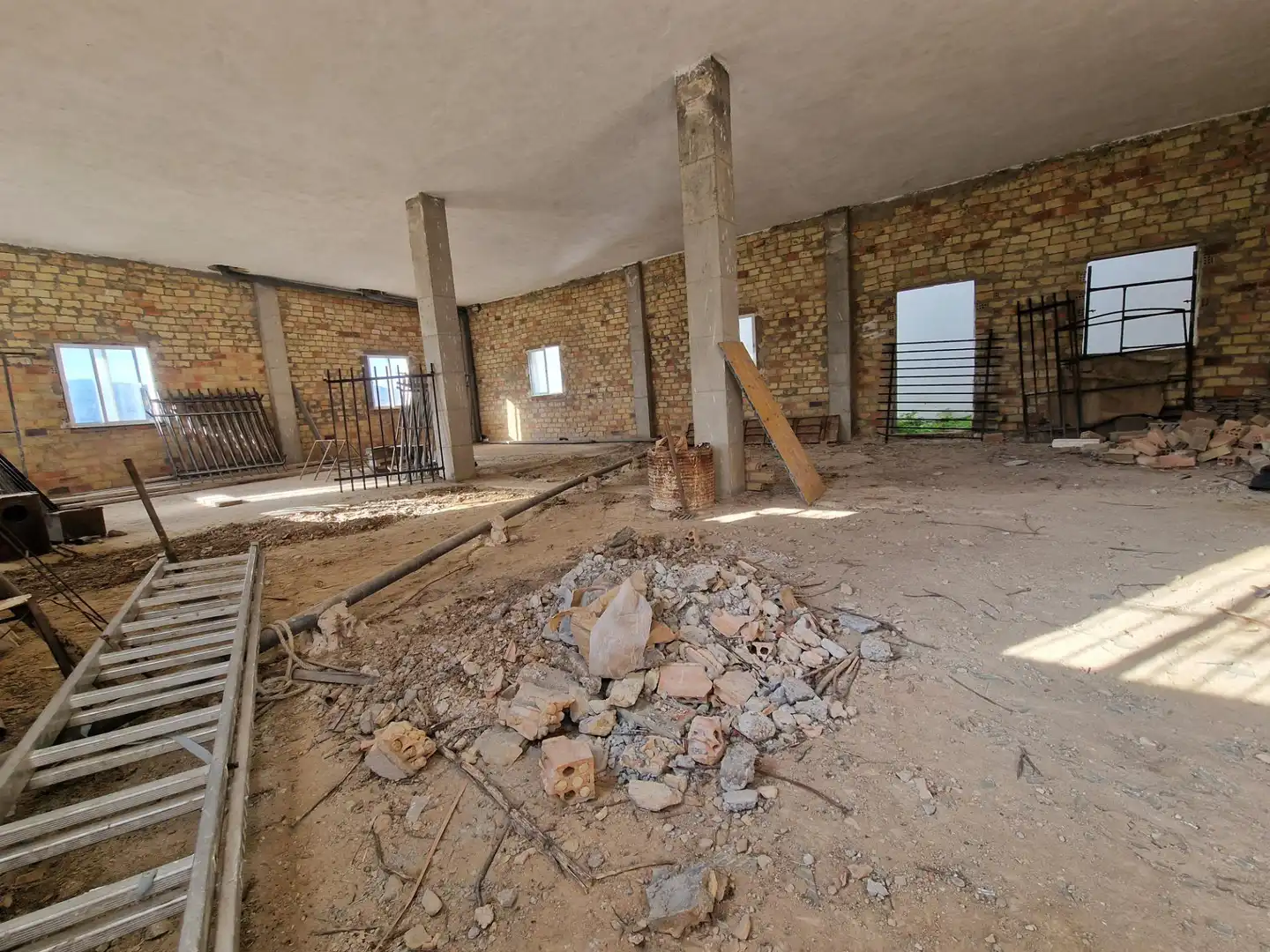 Ground floor for sale in El Bosque  with Terrace
