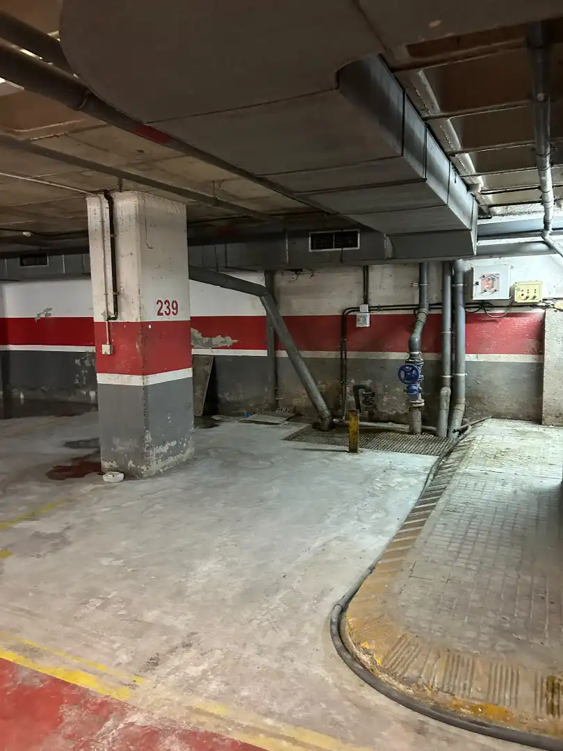 Double with lift for sale in Avinguda de Francesc Macià 45, imagen 6